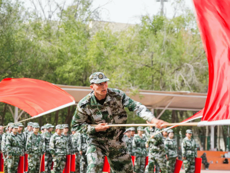 收到期待！继续寻脸！第二波军训现场大图上线
