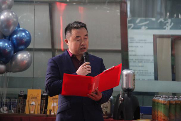 加强校企合作  深化产教融合 ——陈海东酿酒大师工作室暨精酿啤酒产学研究中心成立