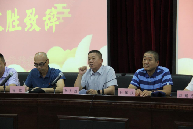 学校举行“绿色冶金”奖学金颁奖仪式 青春力量闪耀绿色冶金新征程