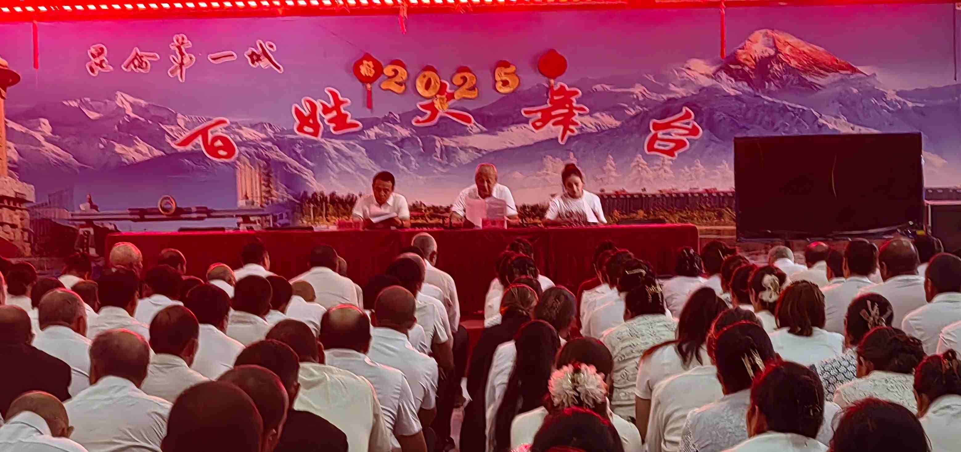 千里送暖解难题 校企同心助振兴 | 学校驻村工作队链接校企合作资源为叶城乡村发展添翼